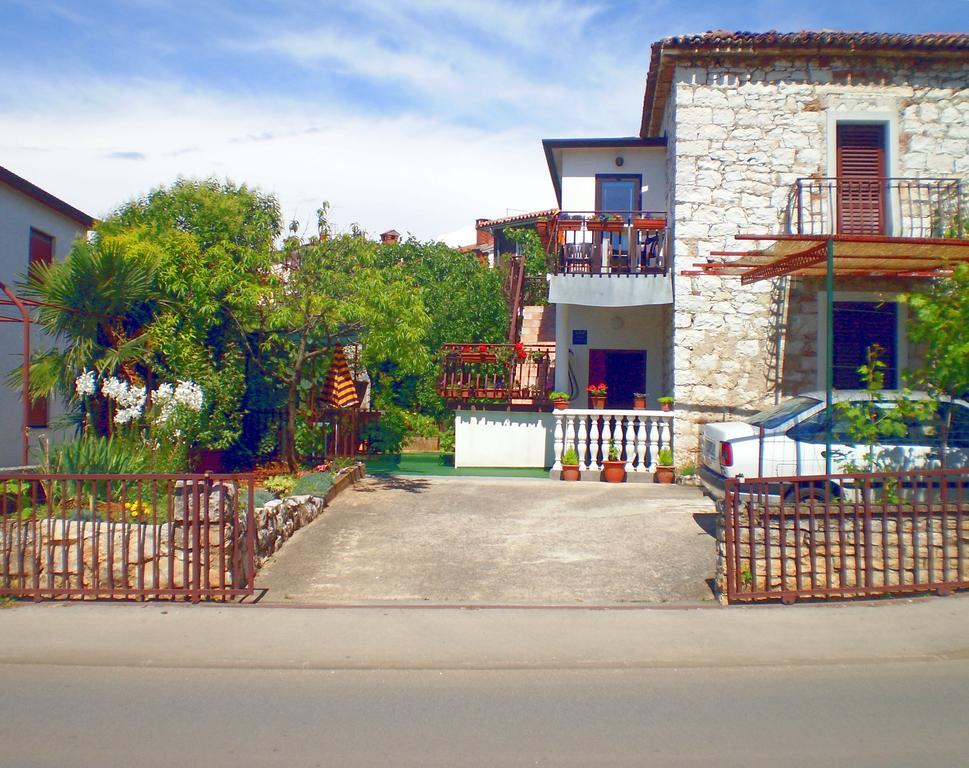 Apartments Katarina Умаг Стая снимка